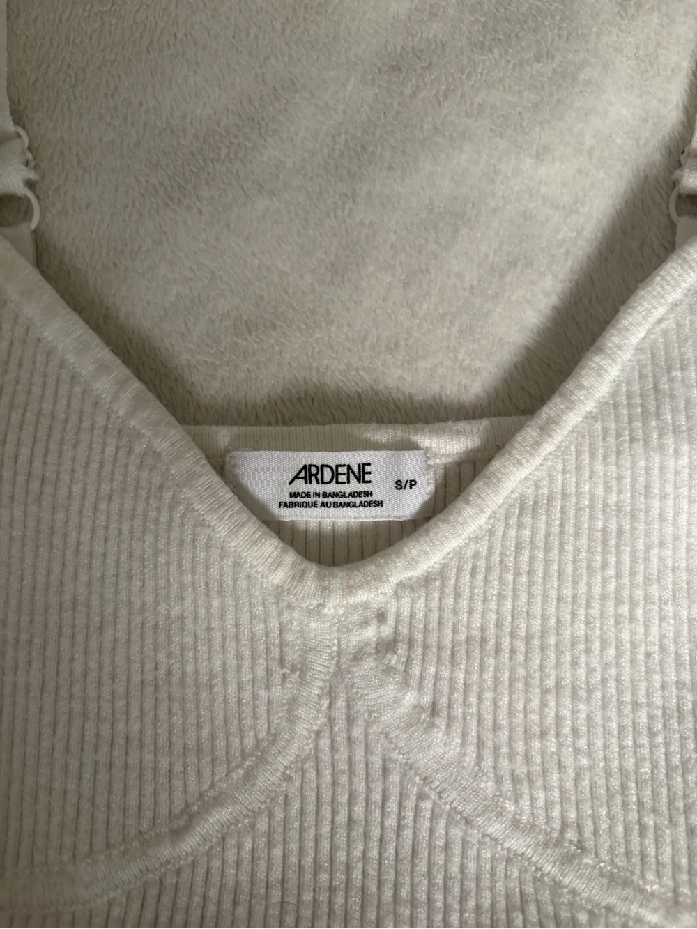 Ardene Ribbed Ruffle Hem Cropped Cami - Picture 2 of 4